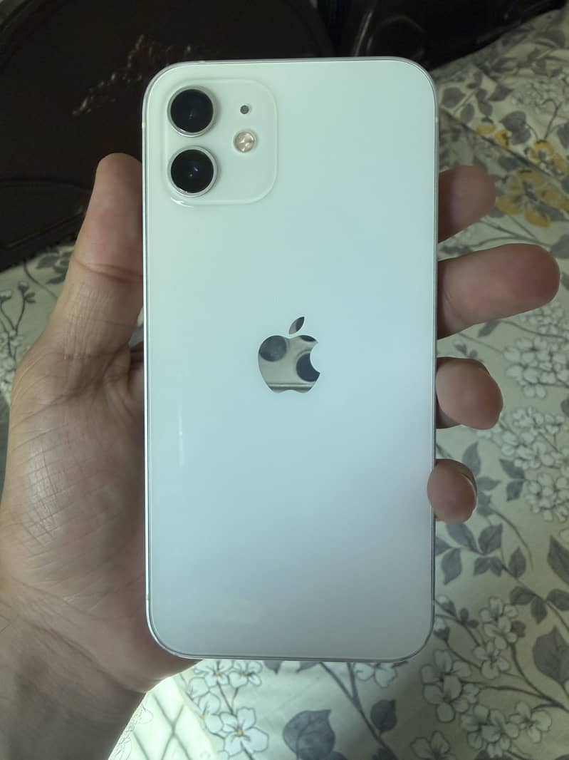 Apple iPhone 12 0