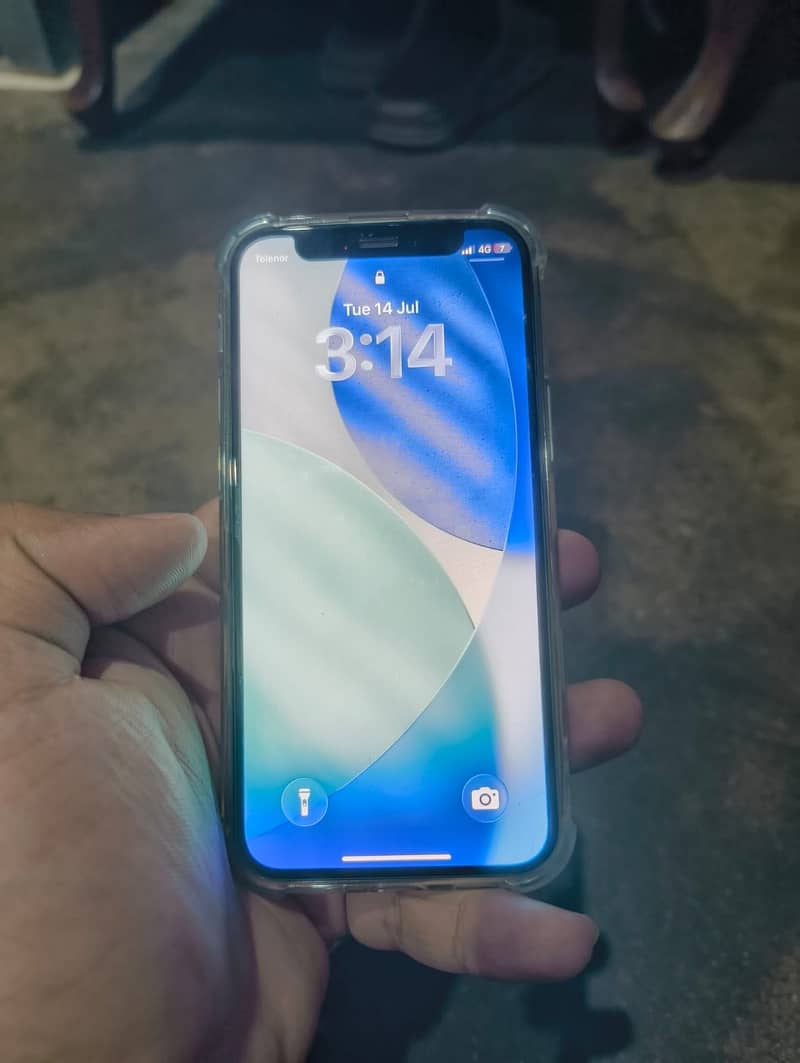 Apple iPhone 12 mini 3