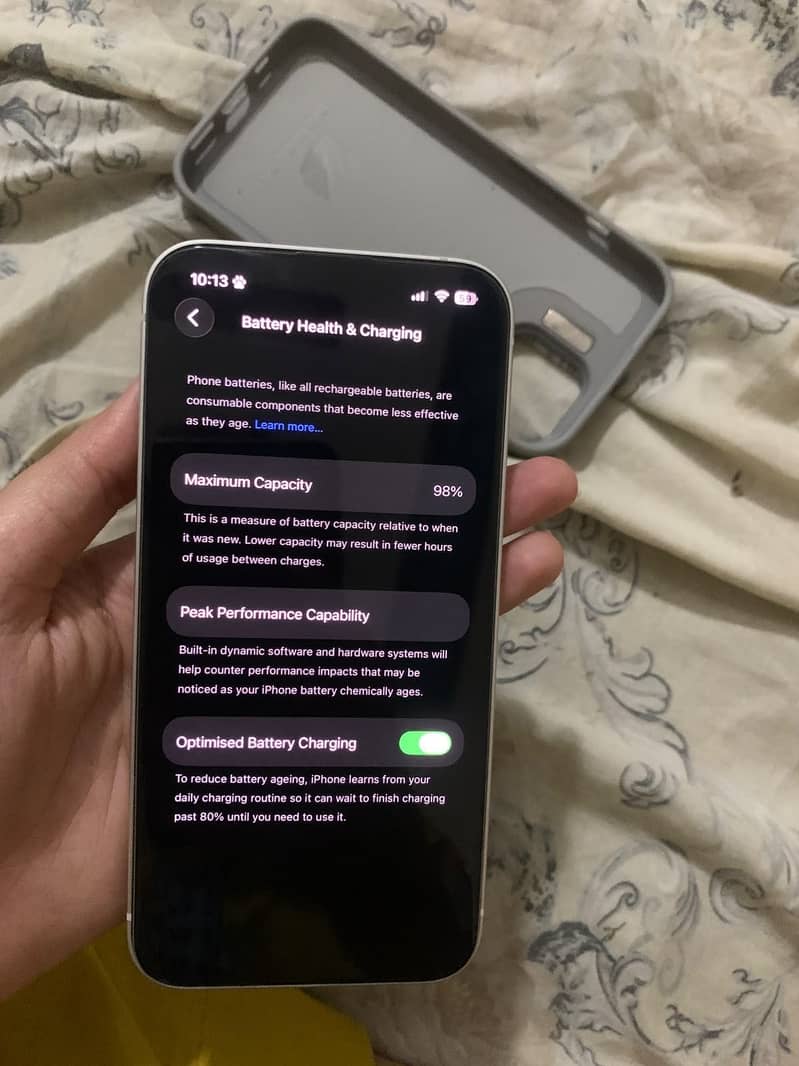 Apple iPhone 14 4