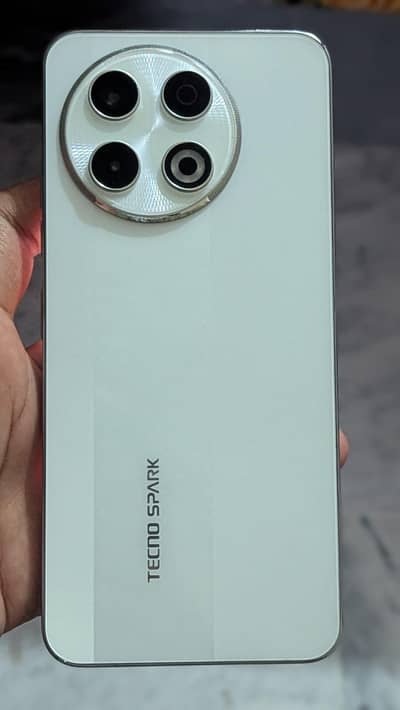 Tecno SPARK 30 Pro