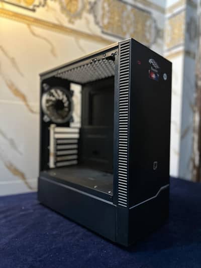 THUNDER TGC V9 GAMING CASE BOX UNPACK BUT NOT USED