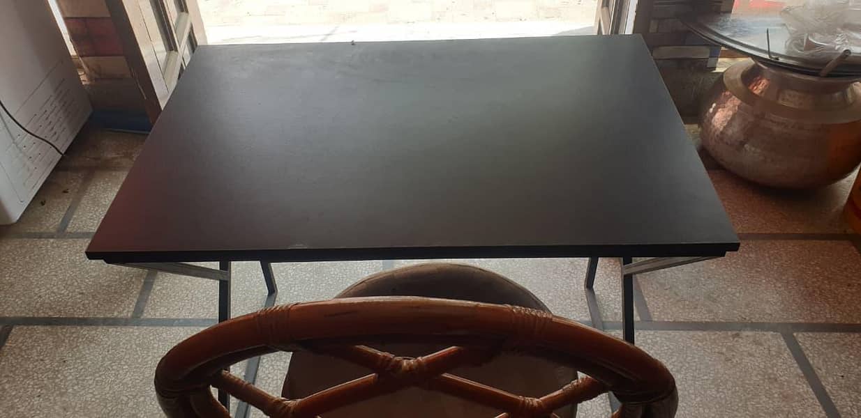 laptop table 1
