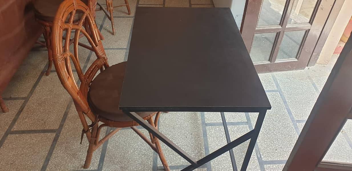 laptop table 7