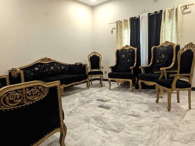 Royal Sofas