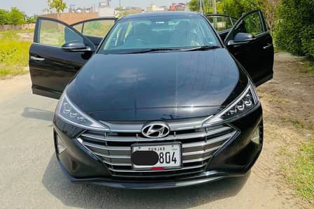 Hyundai Elantra 2024