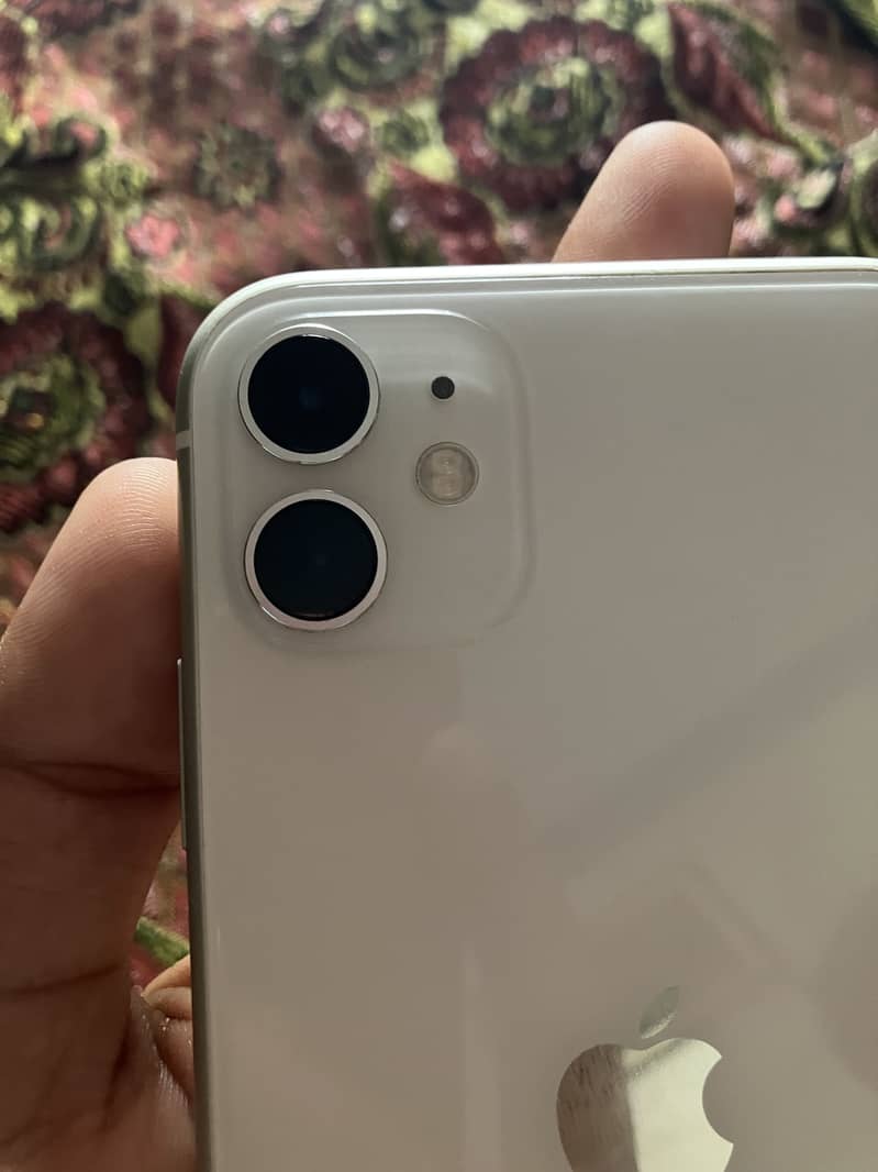 Apple iPhone 11 1