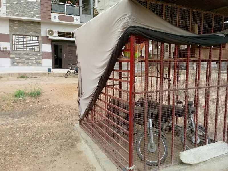 goat house — photo 2
