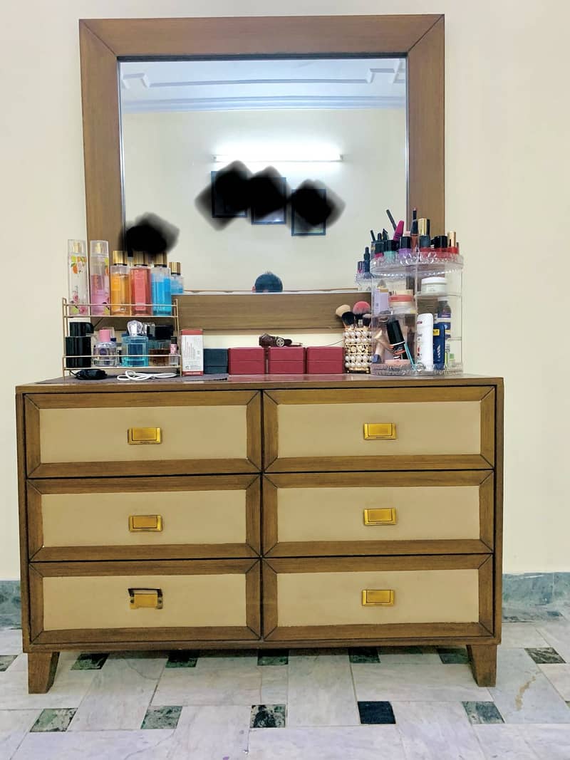 King bed set with mattress with dressing table 1