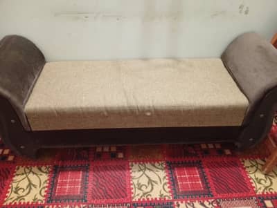 Sethi sofa urgently selling