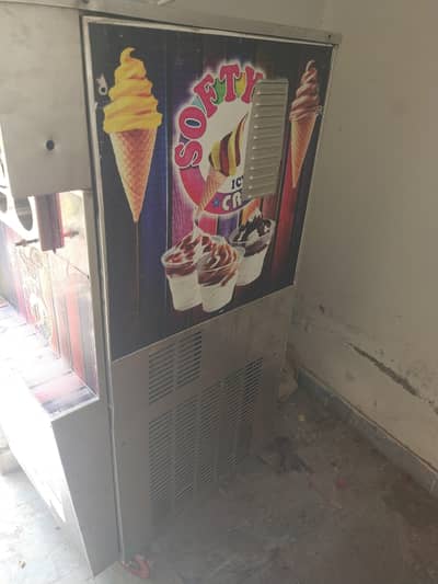 Ocean Power cone ice cream machine