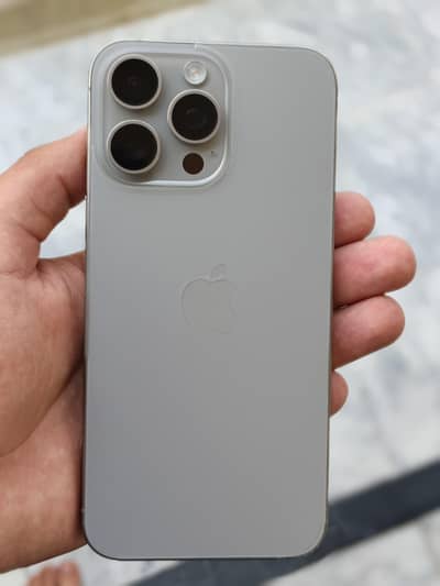 Apple iPhone 15 Pro Max