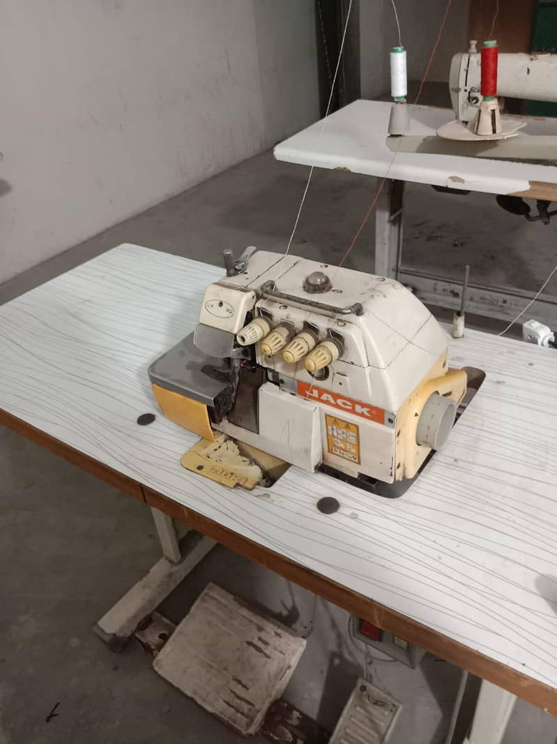 Jack overlock machine 1