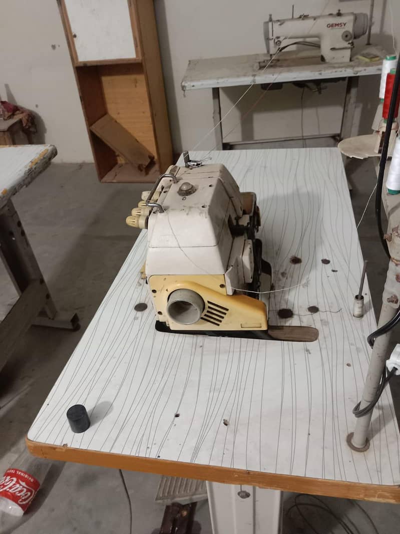 Jack overlock machine 2