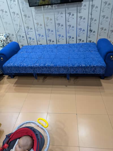 sofa bed for sale condition 10/8 only 6 month us 03104044993e