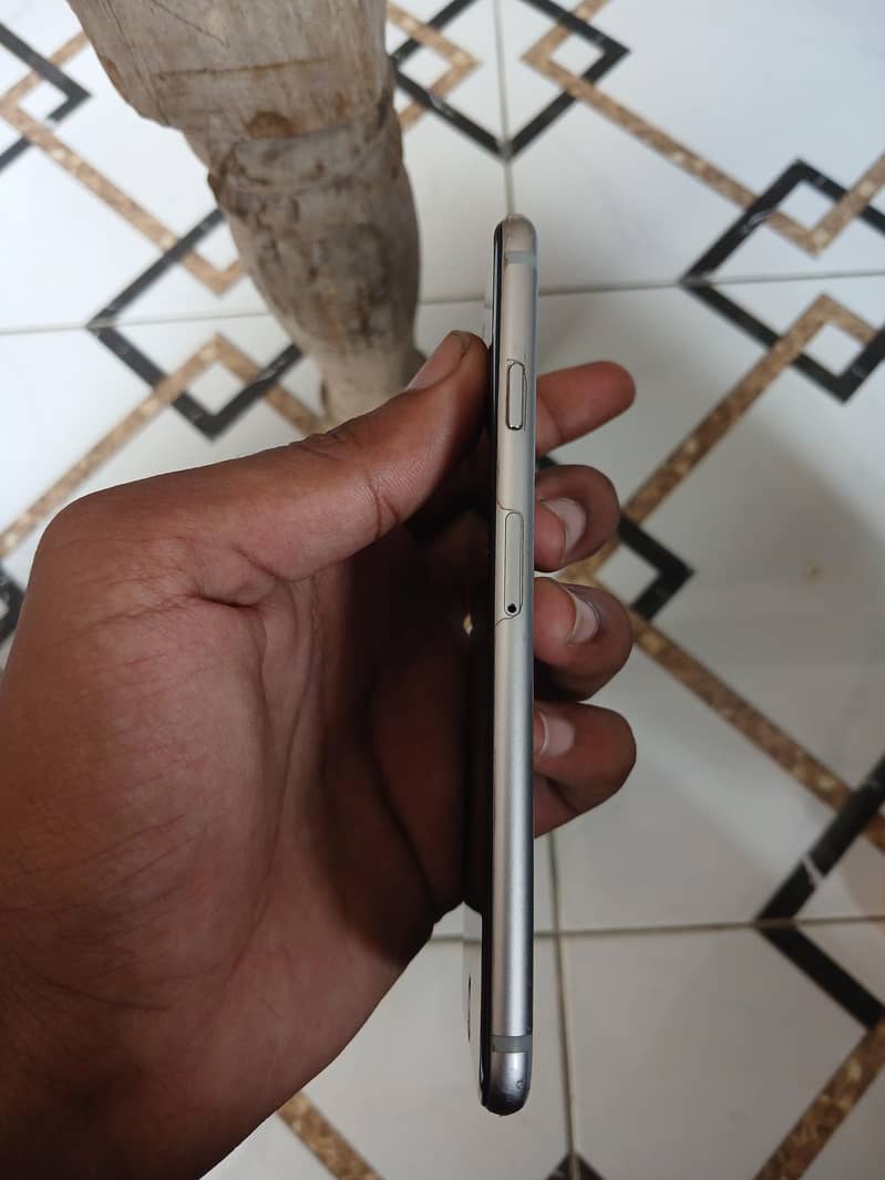 Apple iPhone 6s 2