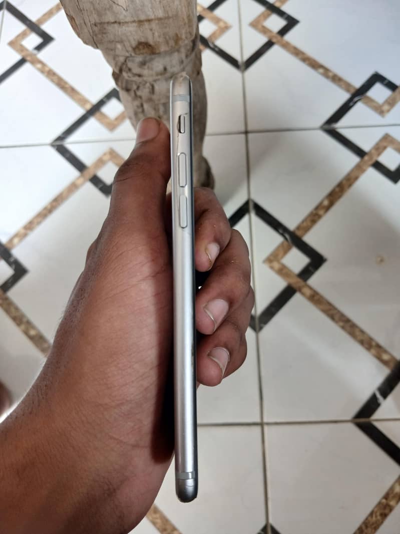 Apple iPhone 6s 3