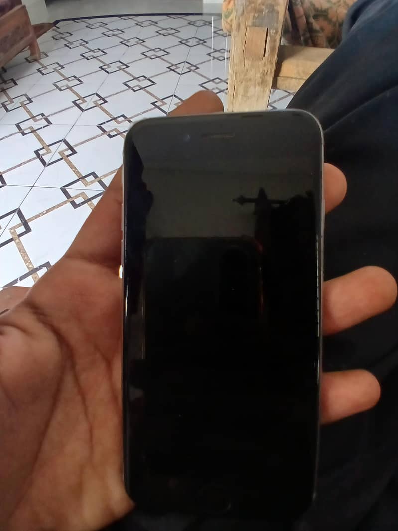 Apple iPhone 6s 5