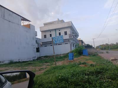 G 16/4 Opposite kashmir Highway Main Service Road Corner Plot