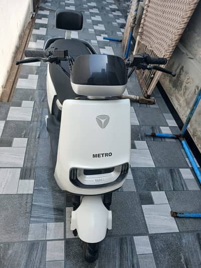 Metro E8S