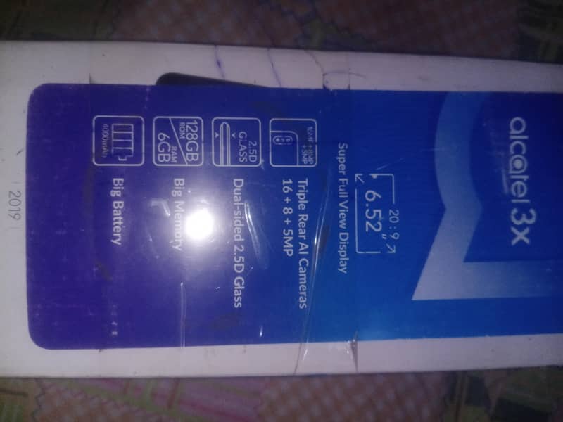 Alcatel 3X 0