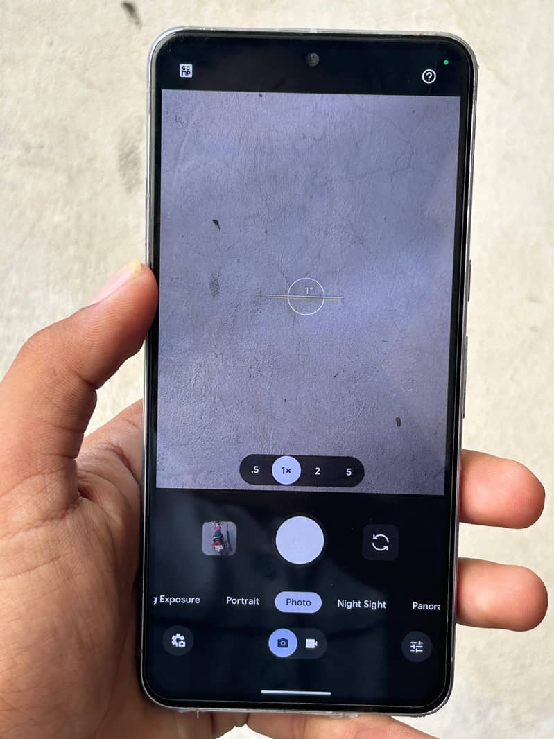 Google Pixel 8 Pro 2