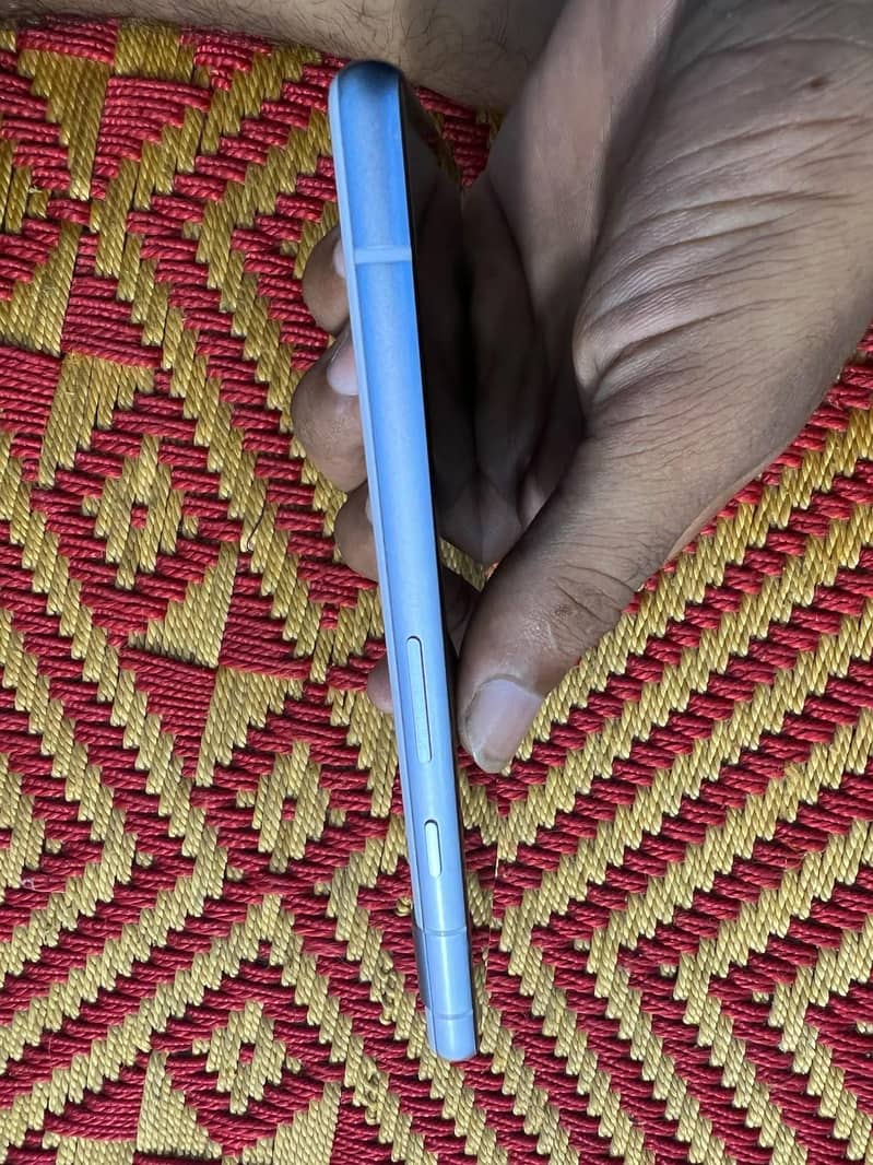 Google Pixel 7a 2