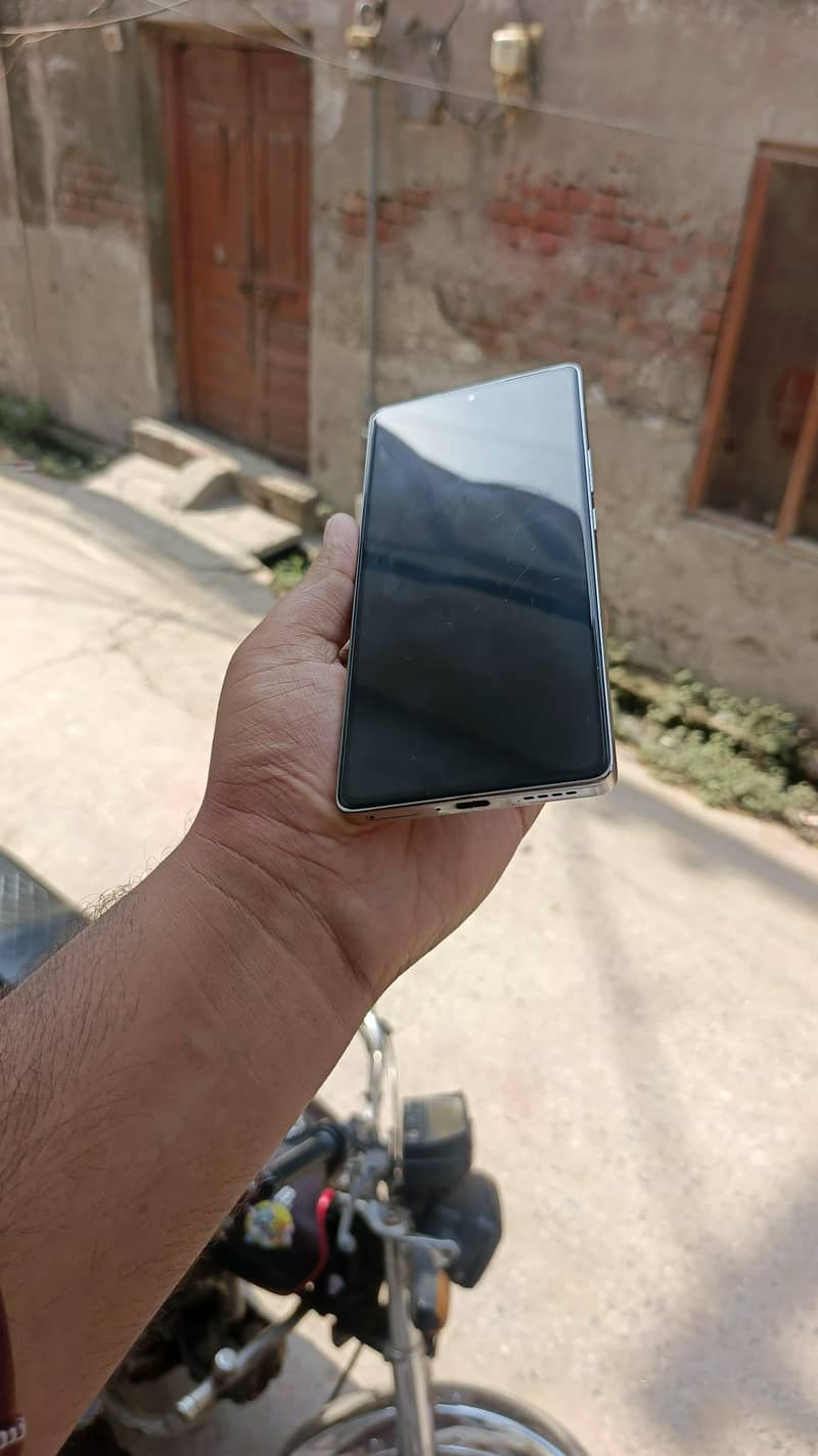 Infinix Note 40 3