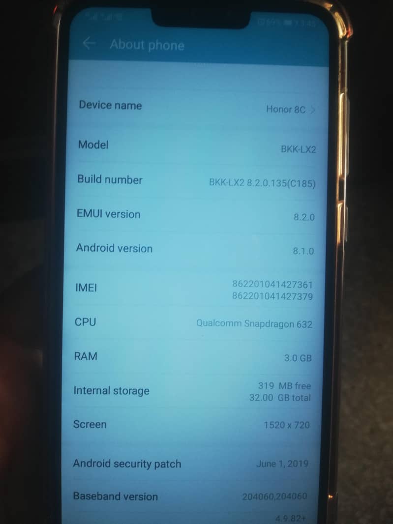 Honor 8c 2