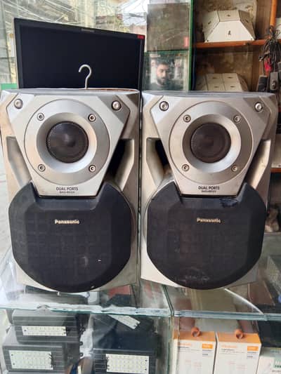 2 Panasoni Speaker 1 Kanwood Basser