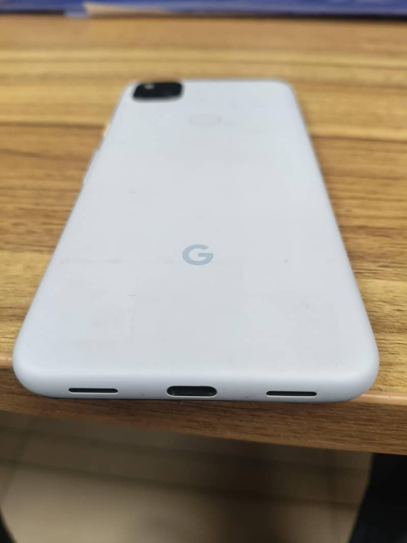 Google Pixel 4a 4