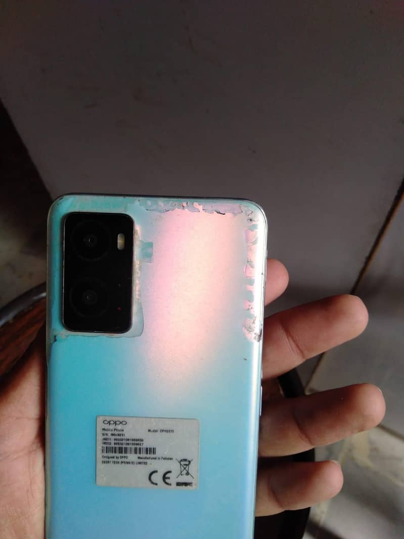 OPPO A76 4