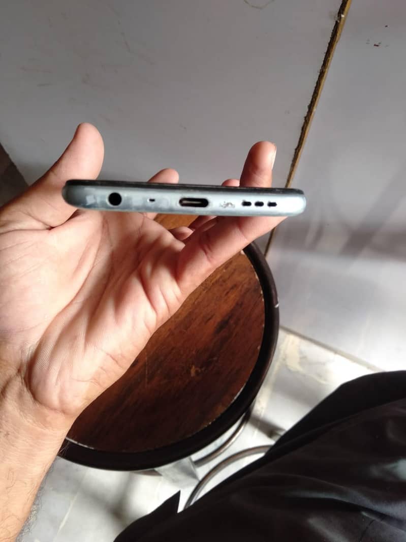 OPPO A76 5