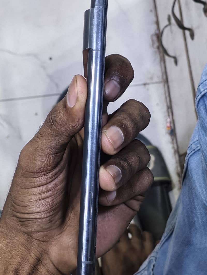 Google pixel 8 pro 1