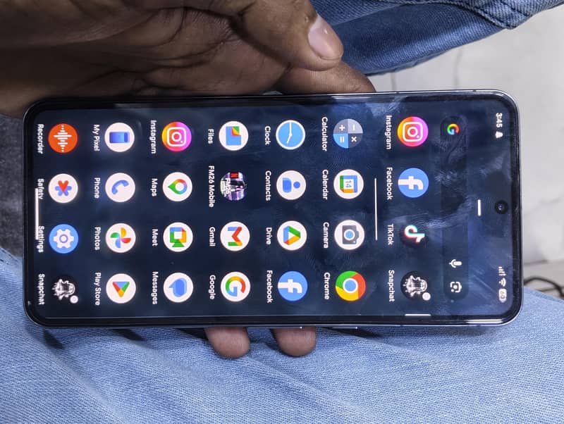 Google pixel 8 pro 2