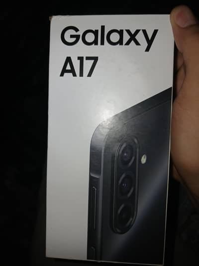 Samsung Mobile A17 box pack only 1 month use