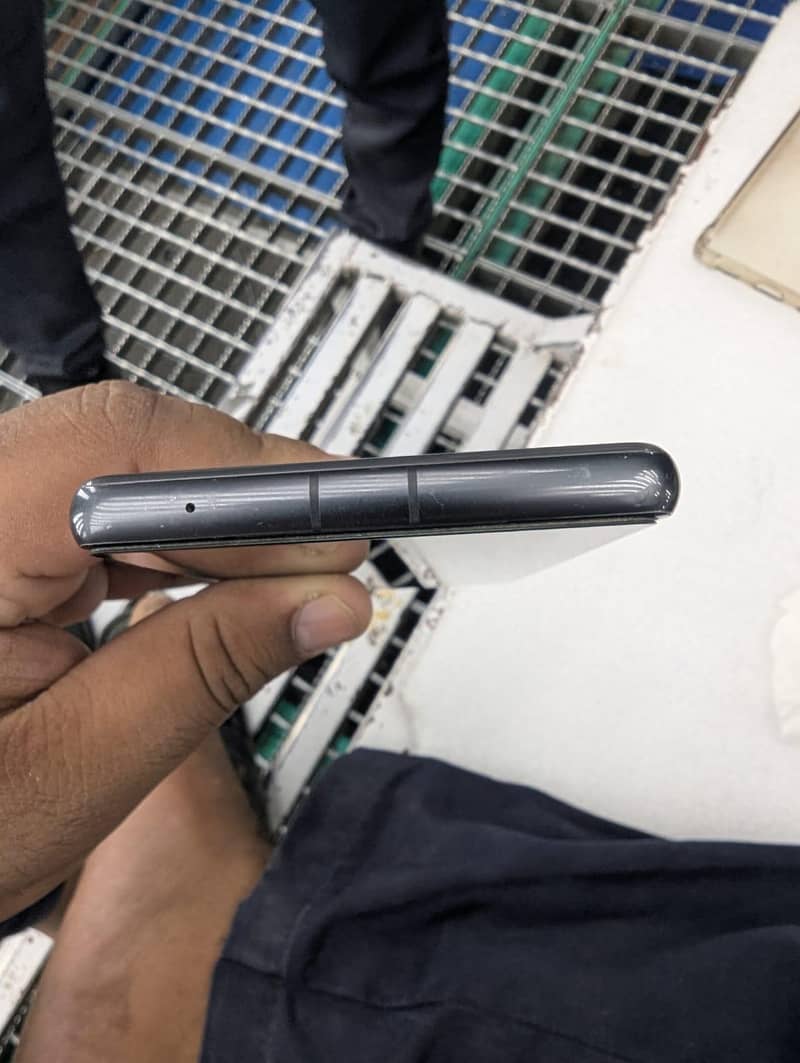 Google Pixel 7a 4