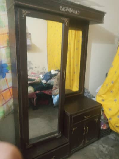 double mirror dressing table for sale in Gujarat