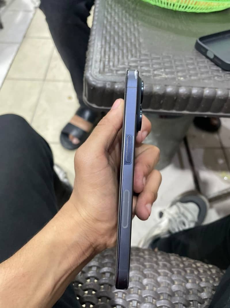 iPhone 15pro 2