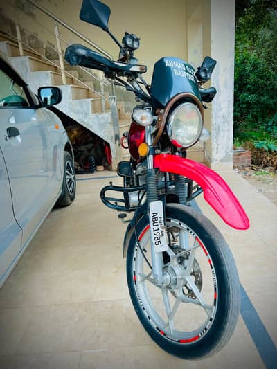 Suzuki GS 150 self start