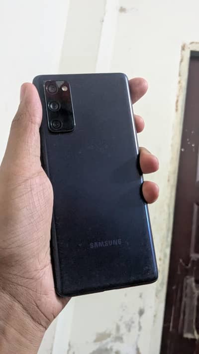Samsung Mobile S20 FE