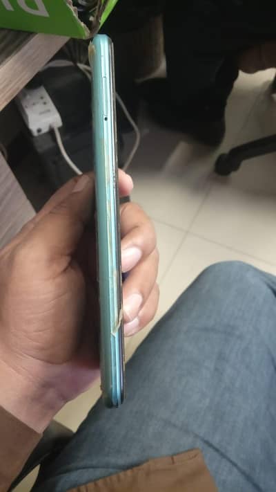 Tecno Spark 8C