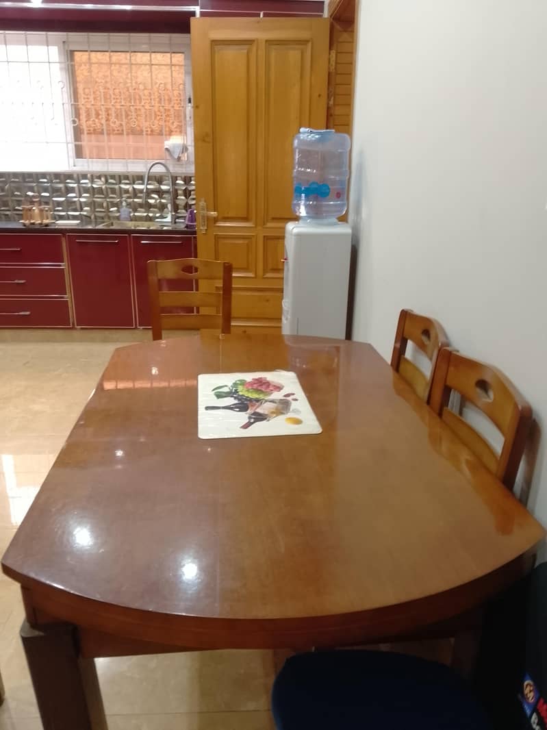 table chair 2