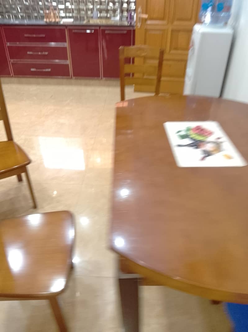 table chair 3