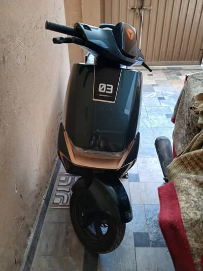 yadea gt30 electric scooter for sale
