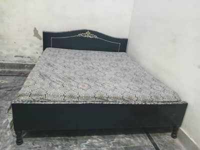 Bed and mattress