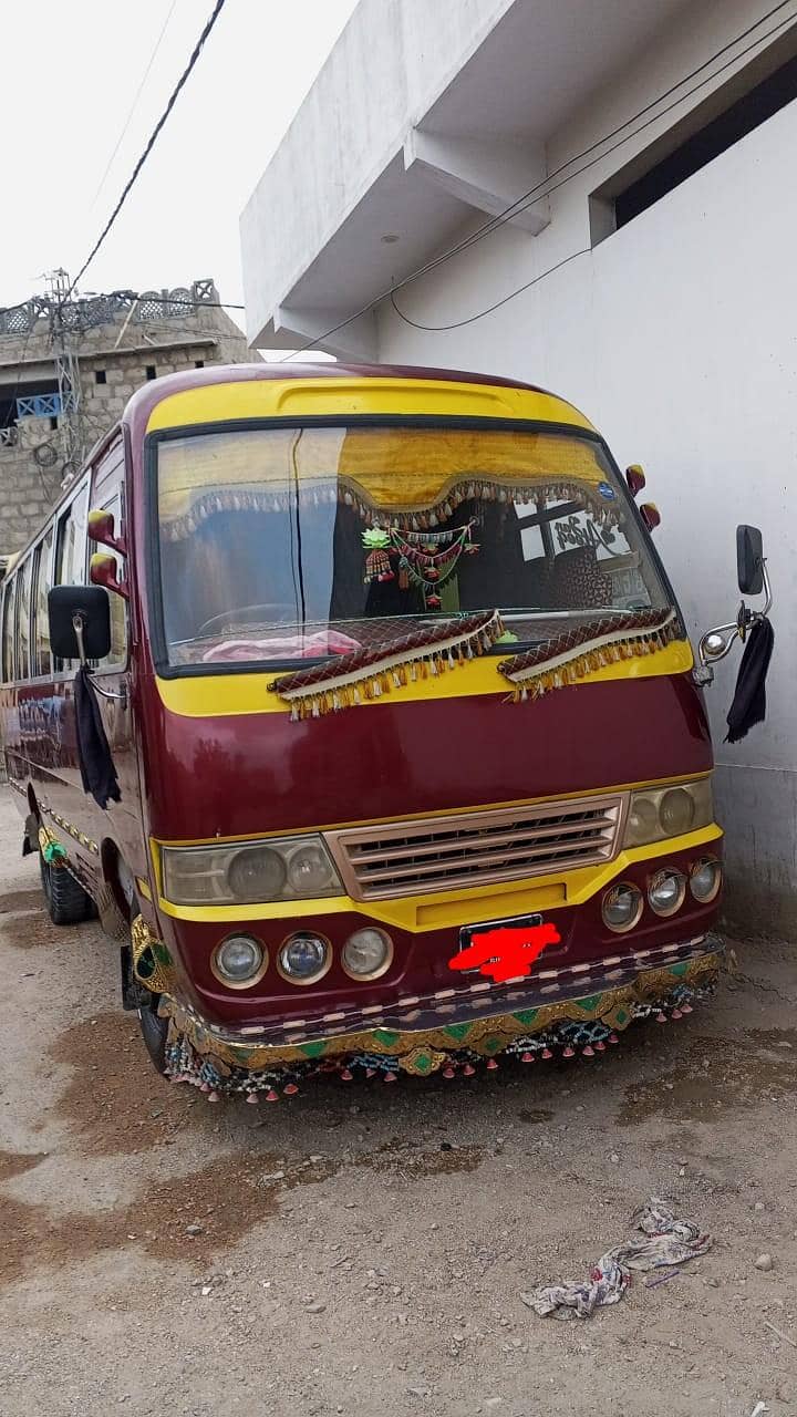 Mazda 3500 Coaster karachi number 0