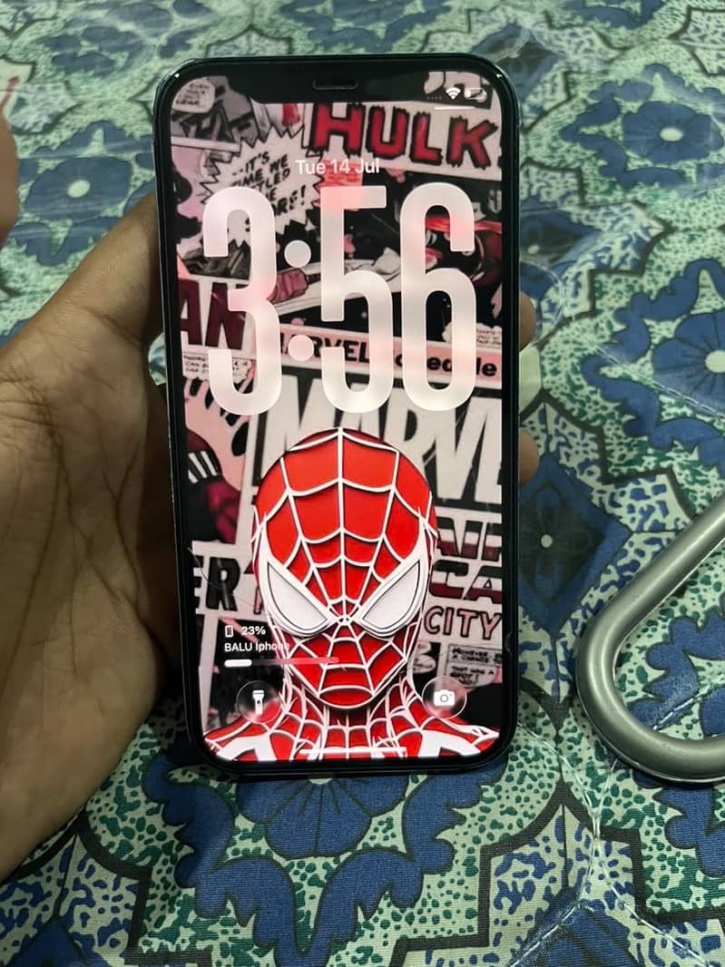 Apple iPhone 12 1