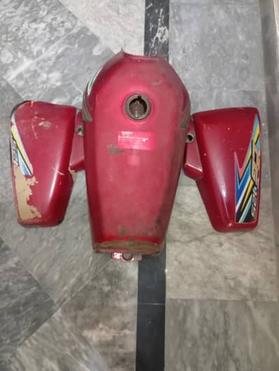 Honda 125 Genuine Fuel Tank and Silencer