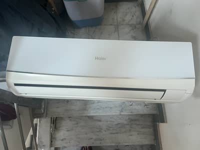 Haier AC ( Excellent condition, chilled and cold ) Non Inverter