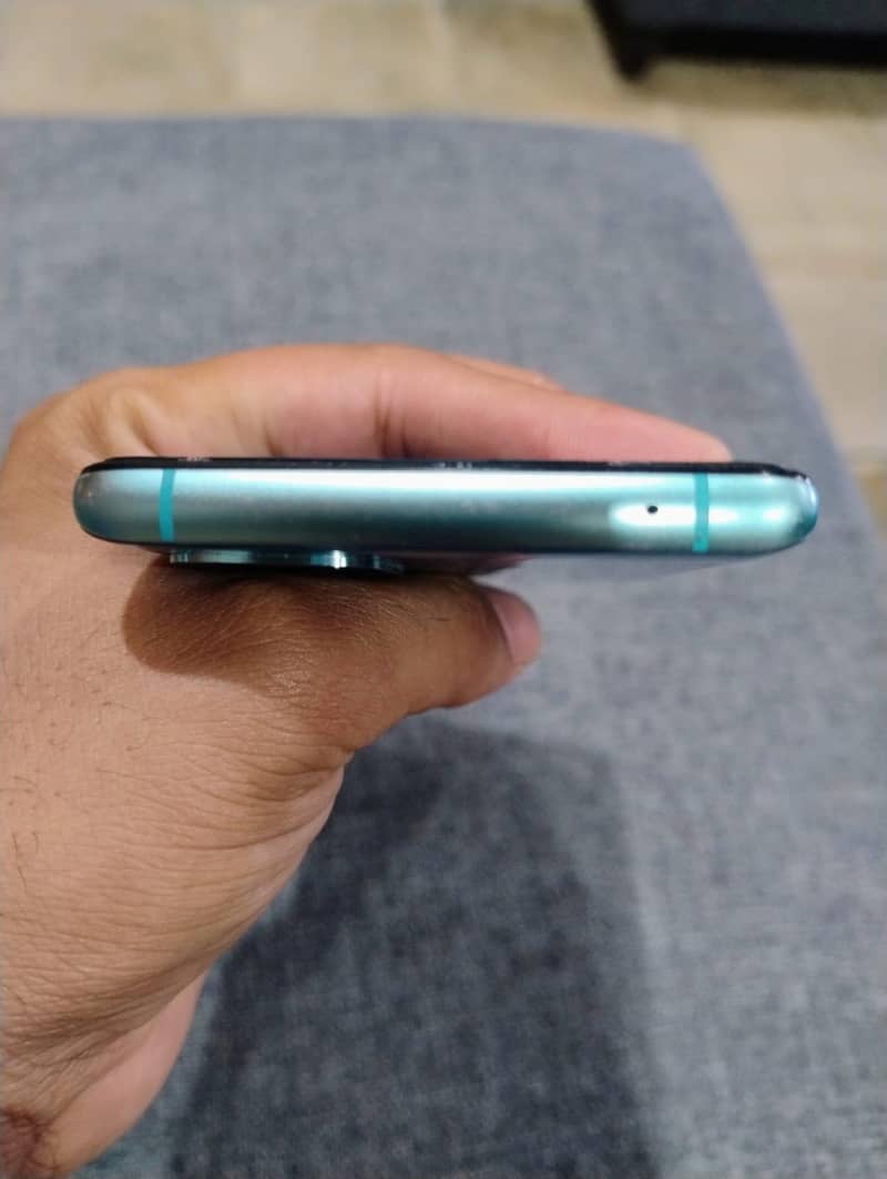 One Plus 8T 1